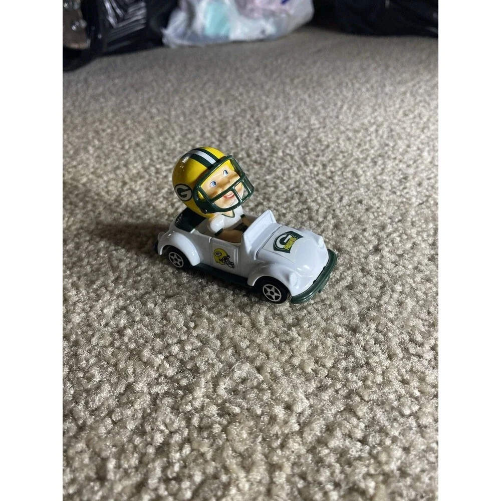 Vintage Ertl Green Bay Packer Die-Cast Goaline Bopper Car Bobblehead NFL ~3.25”